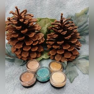 NWT Hancrafted Men's All Natural Essentila Ois Body Scrubs, 5 Pk. Sampler.